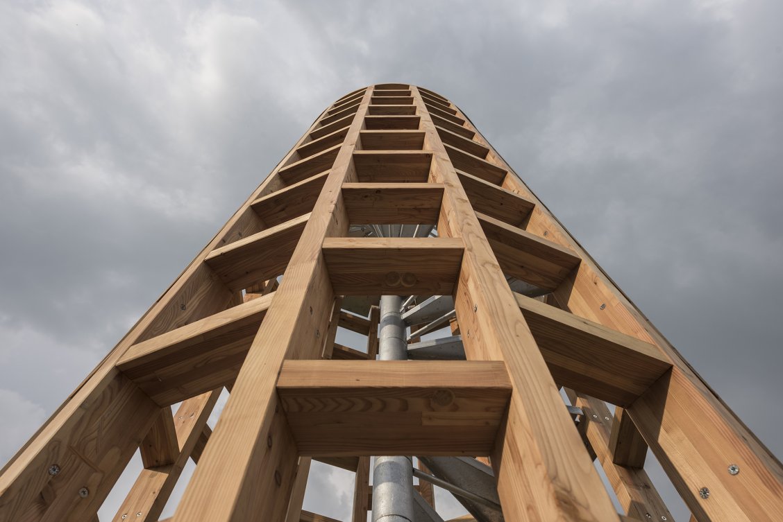 Stožár s vyhlídkou, dřevěná konstrukce, foto Martin Čeněk